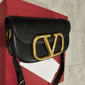 Valentino Supervee Vlogo Bag
